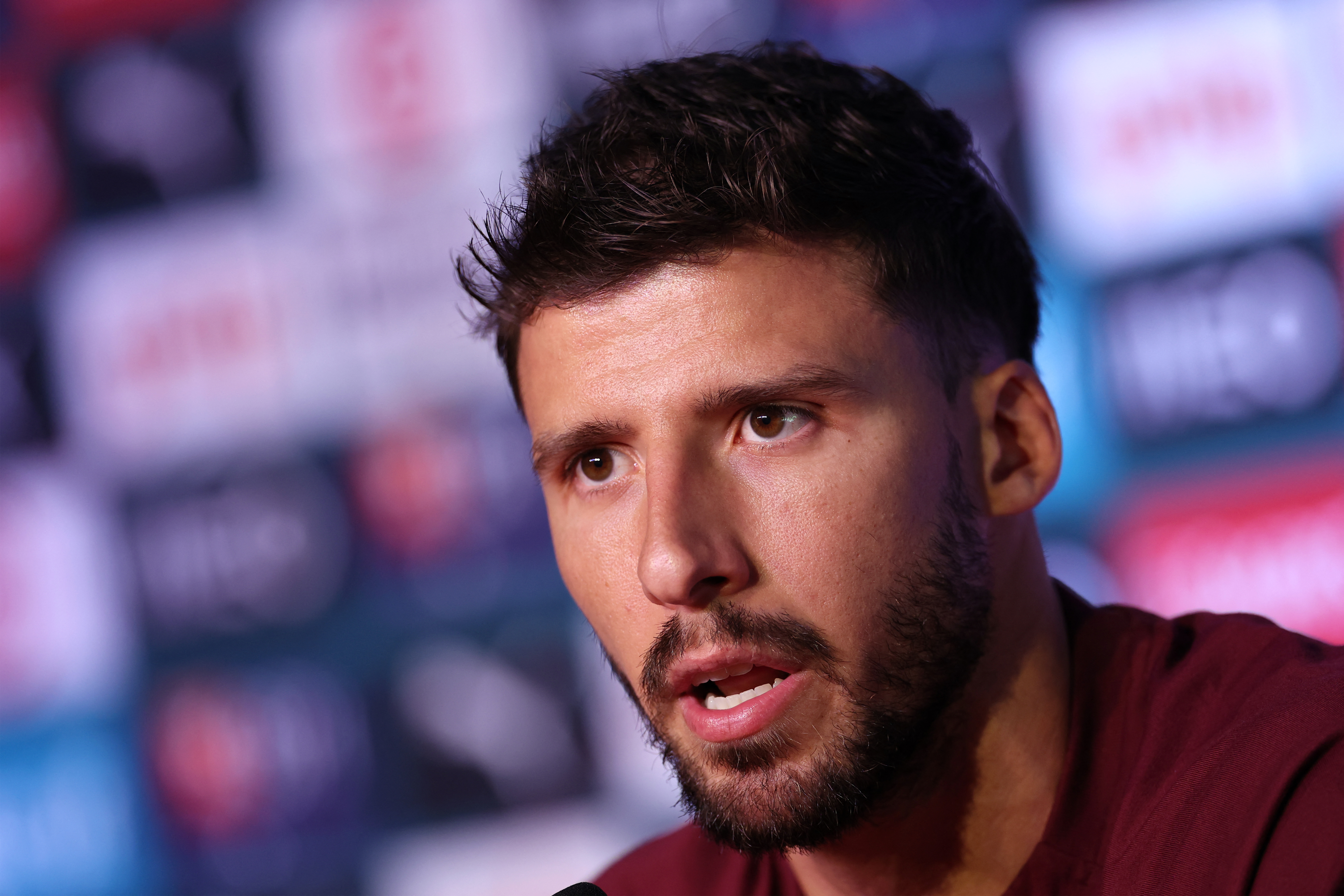 CR7 e Seleção Portuguesa em Foco: Rúben Dias Fala sobre Erros e União do Grupo