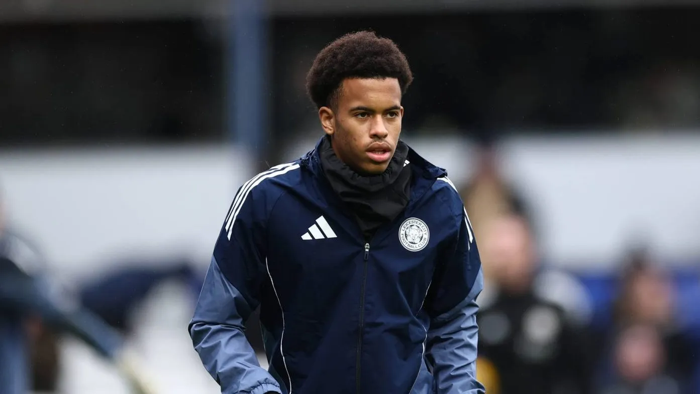 Quem é Louis Page, jovem disputado por Manchester United, Arsenal e Aston Villa