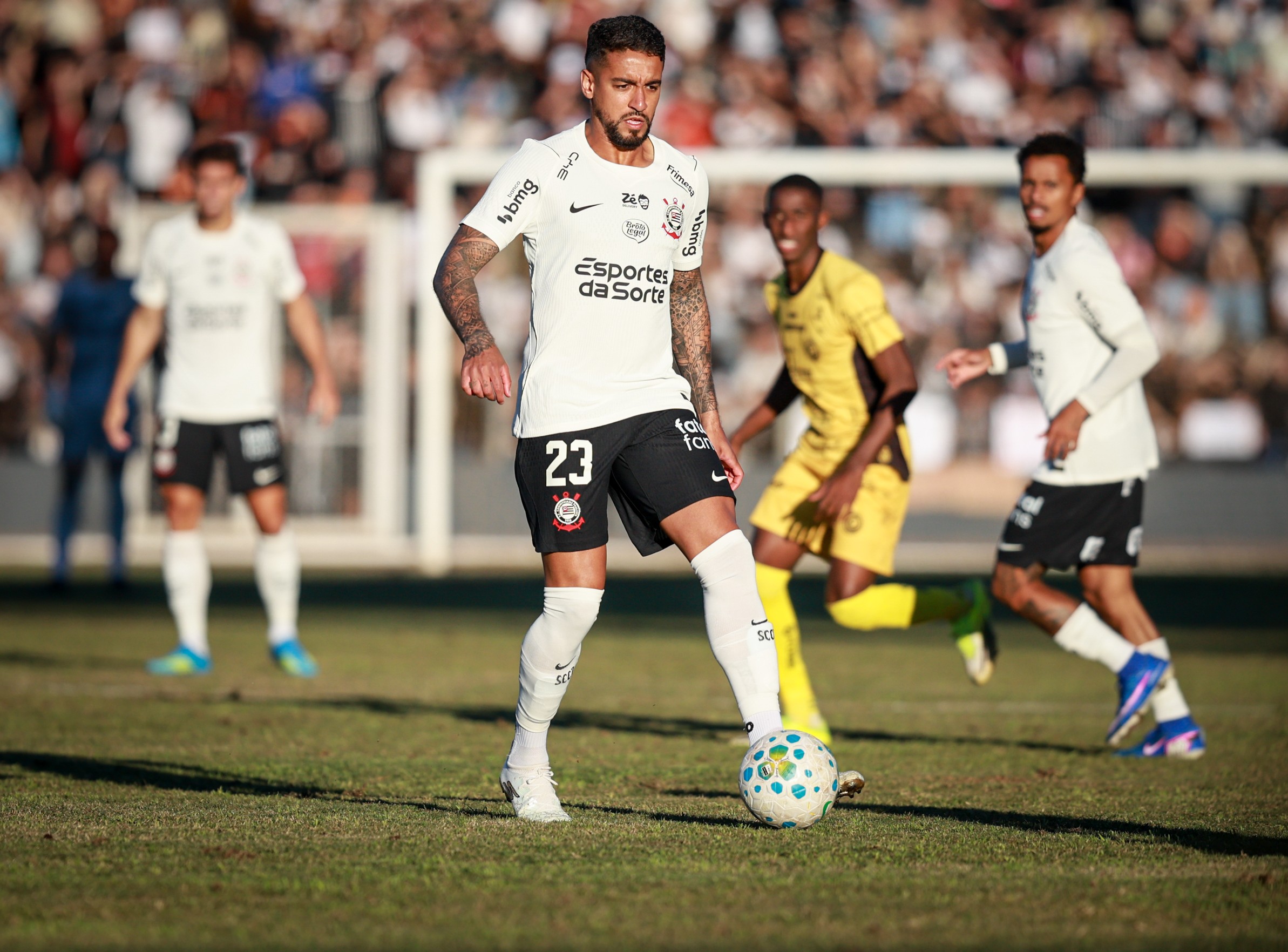 Análise: Corinthians esbarra nos próprios erros e encerra preparação sem convencer