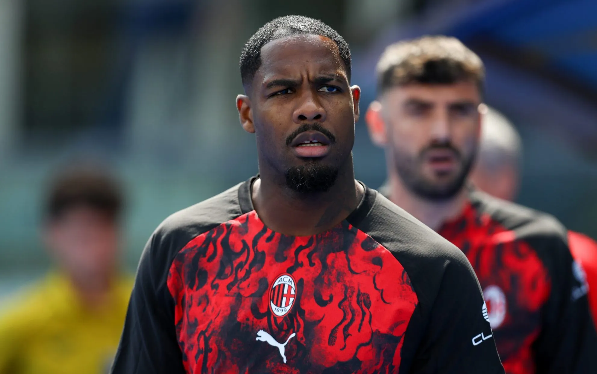Milan vive dilema com Maignan: O que está por trás das dúvidas sobre o futuro do capitão?