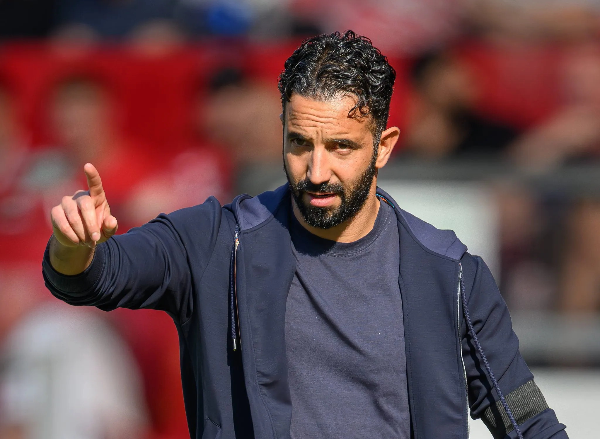 Rúben Amorim sinaliza plano para o ataque do Milan com velho conhecido e atacante do PSG