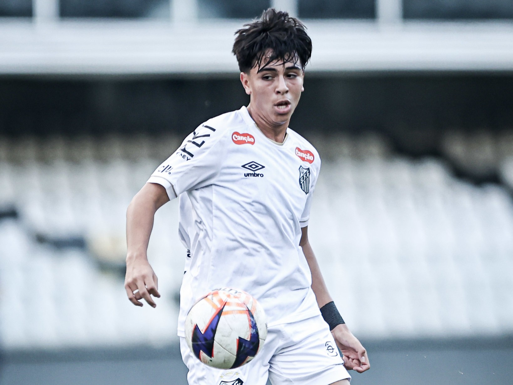 O Que Realmente Aconteceu nos Minutos Finais do Jogo entre Santos e Bahia
