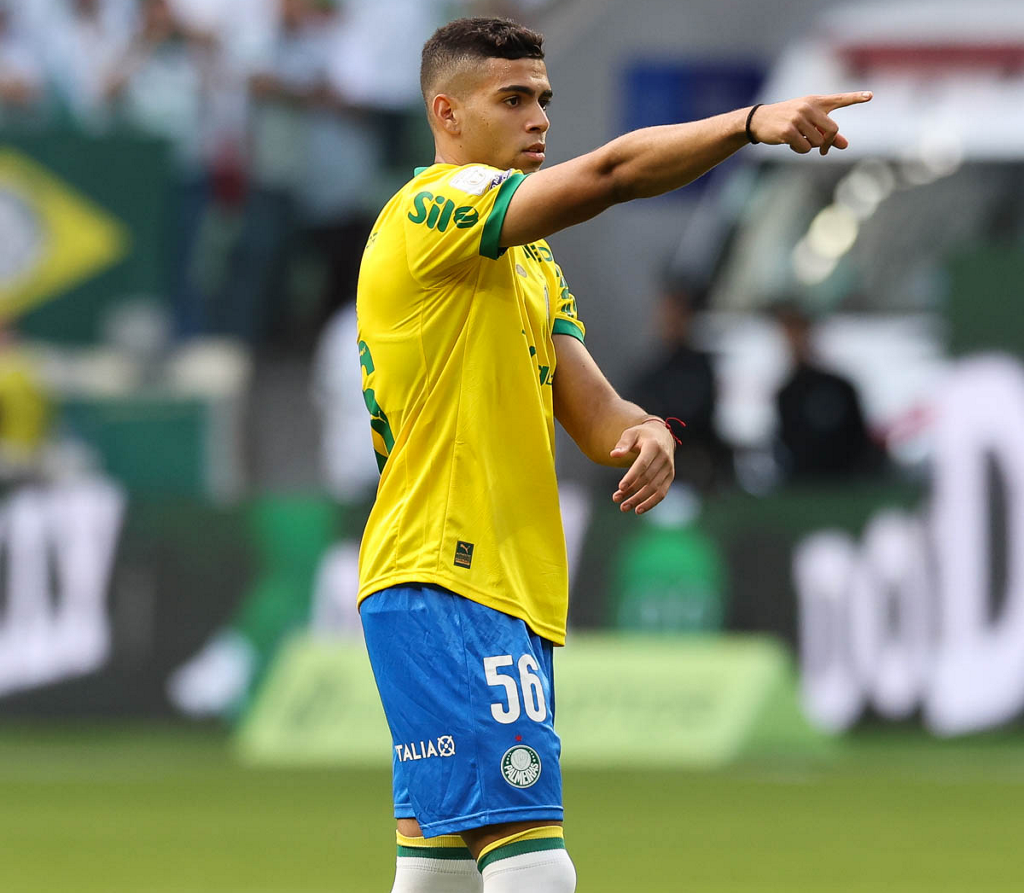 Evolução no Palmeiras: Jogadores que Mais Cresceram no Primeiro Semestre