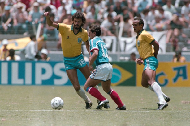 Camisa do Brasil de 1986 é eleita a terceira mais bonita da história das Copas