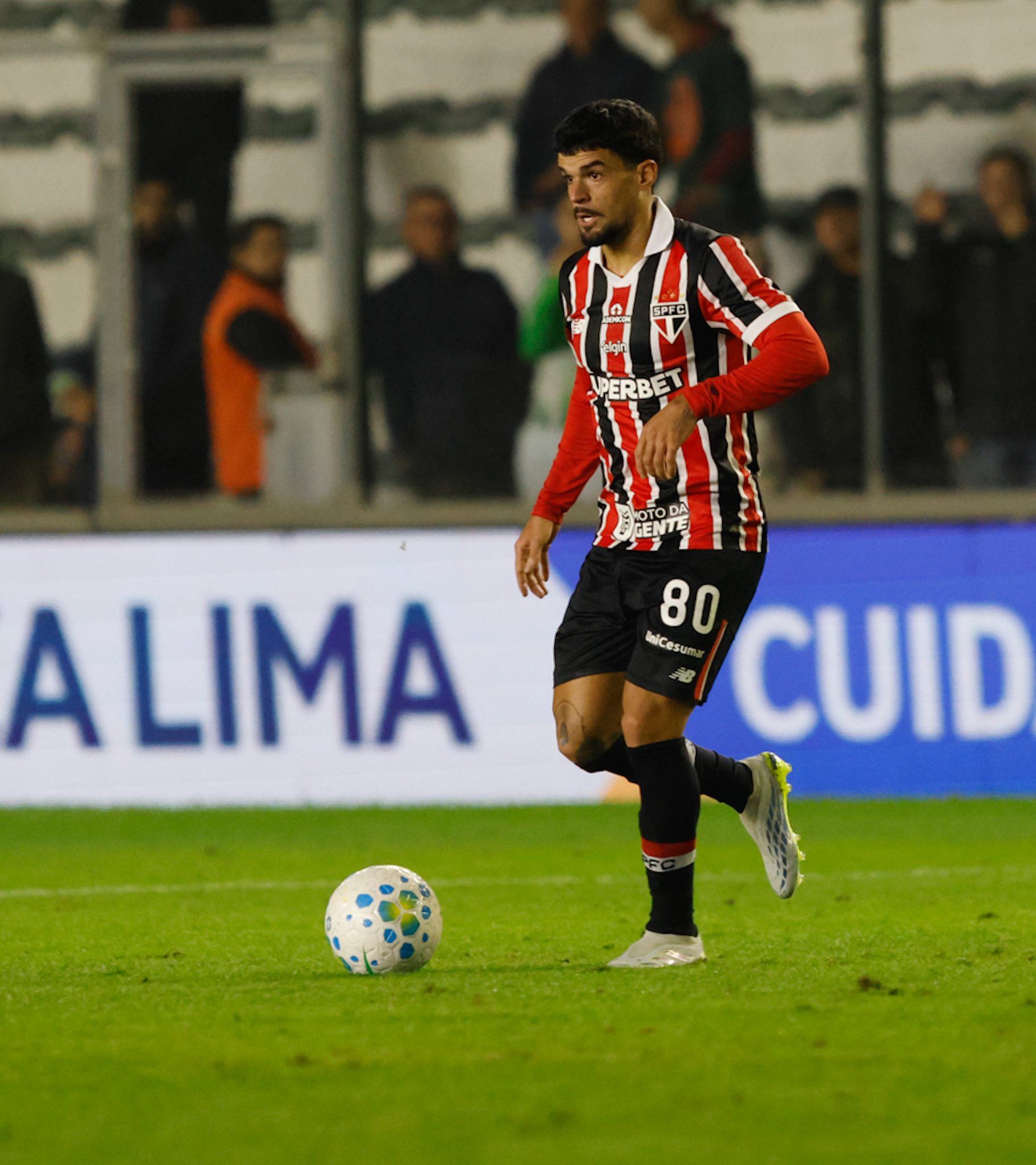 Quem foi a maior decepção do São Paulo no primeiro semestre? Vote!