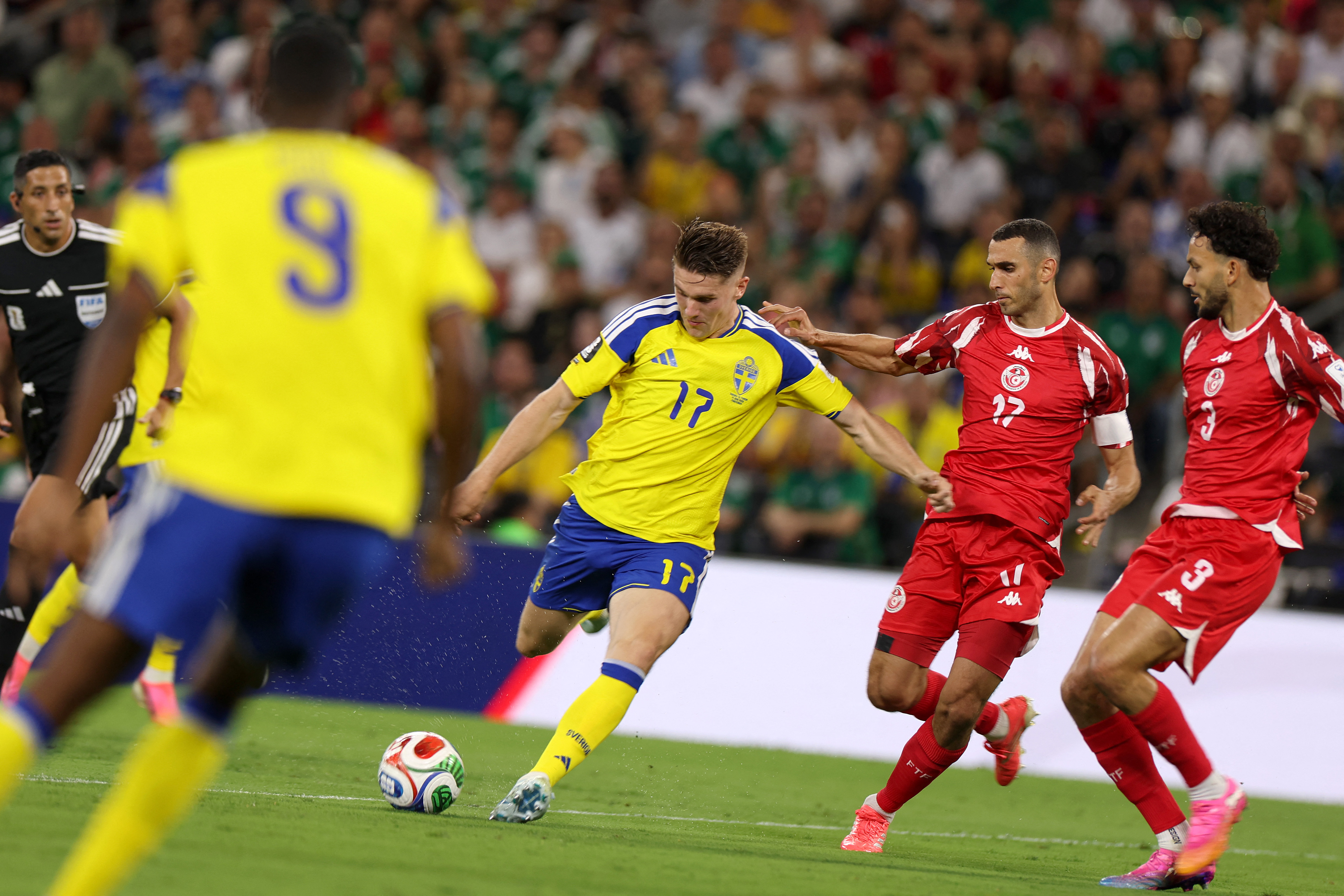 Suécia e Tunísia empatam na estreia da Copa do Mundo