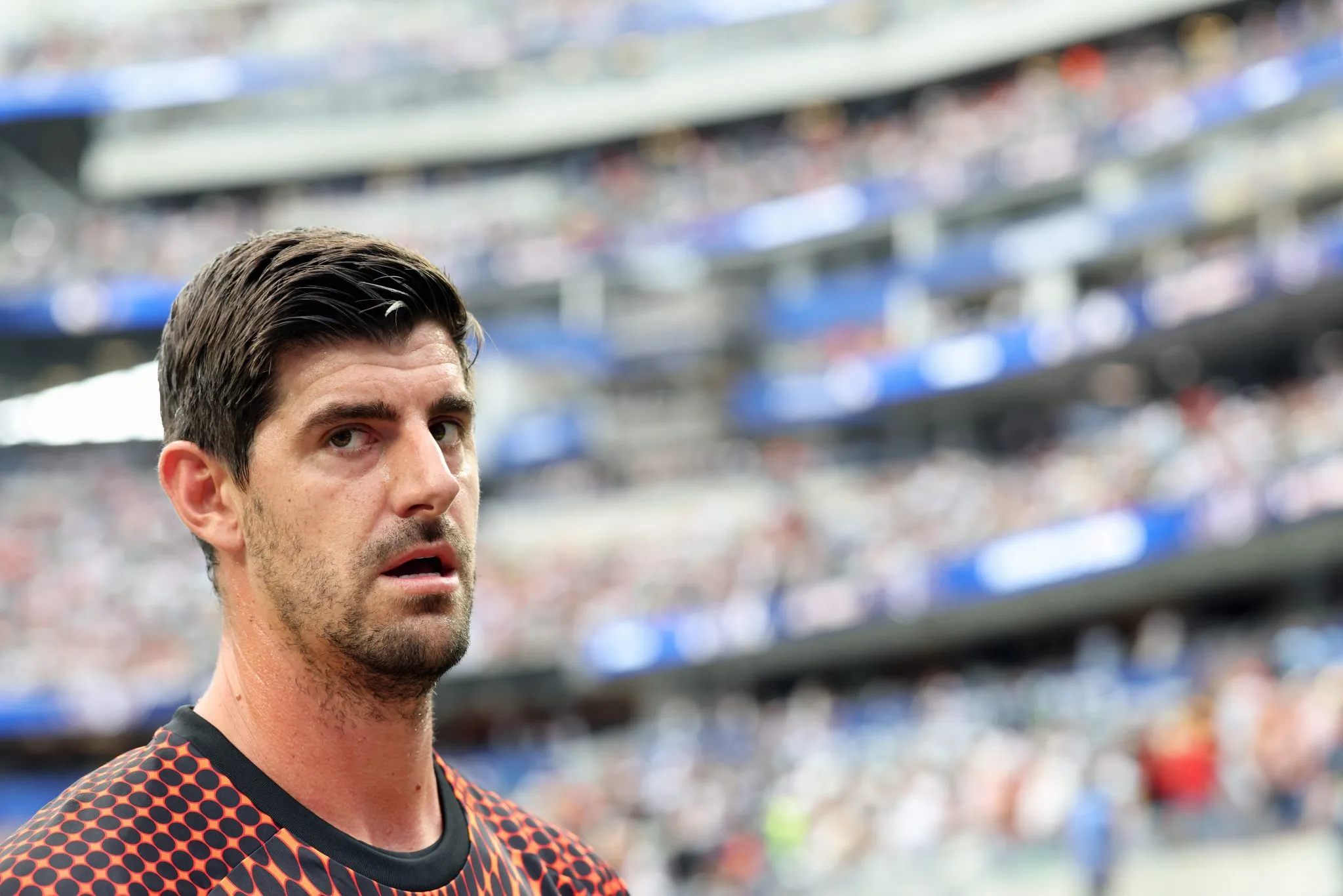 Bélgica perde gols e vive drama contra um Irã que só não venceu porque parou em Courtois