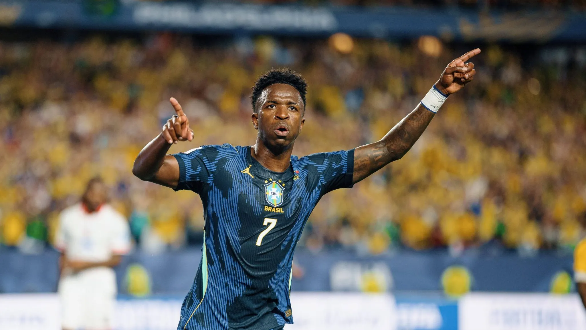 ‘Não gosto tanto’: Vinicius Júnior é sincero sobre função diferente na seleção brasileira